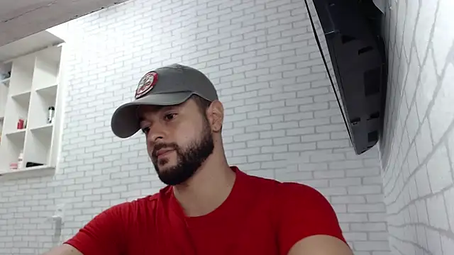 Snapshot of BombeiroHotx chatting on March 2026 09:10:01 PM BombeiroHotx online show from March 2026 09:10:01 PM