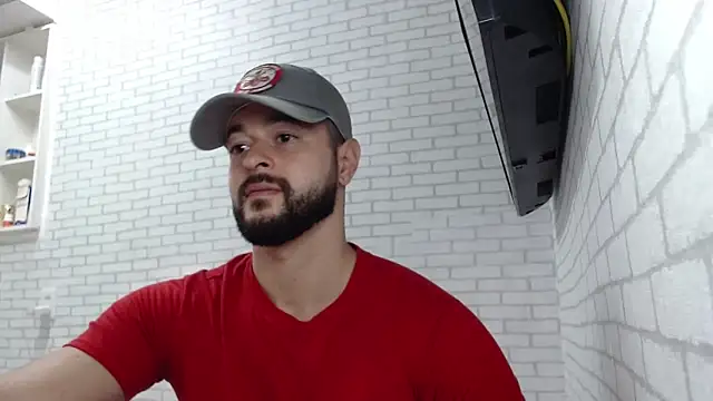 Snapshot of BombeiroHotx chatting on March 2026 08:35:02 PM BombeiroHotx online show from March 2026 08:35:02 PM