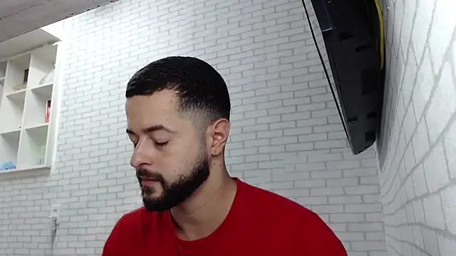 Snapshot of BombeiroHotx chatting on April 2026 09:56:01 PM BombeiroHotx online show from April 2026 09:56:01 PM