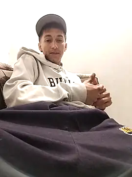 Snapshot of Carlos11123 chatting on October 2025 11:26:02 PM Carlos11123 online show from October 2025 11:26:02 PM