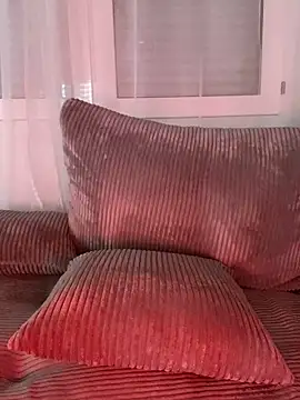 emiliafrancaise online show from March 2026 08:29:01 AM