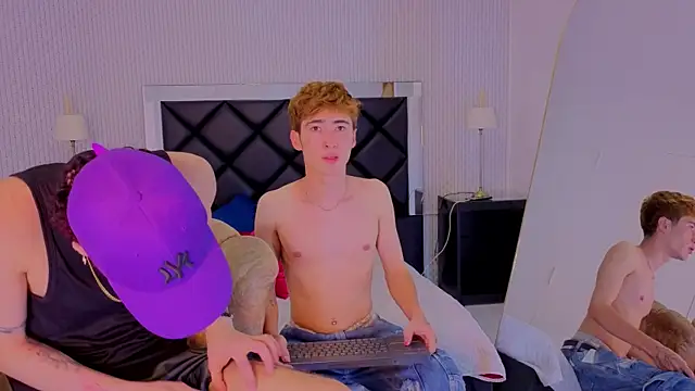  DantFox  online show from January 2026 08:54:02 PM