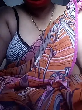 Snapshot of Tamil_Sivani chatting on September 2025 04:00:01 AM Tamil Sivani online show from September 2025 04:00:01 AM