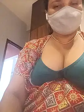 Snapshot of Tamil_Sivani chatting on October 2025 03:13:01 PM Tamil Sivani online show from October 2025 03:13:01 PM