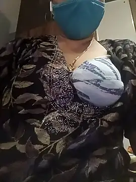 Snapshot of Tamil_Sivani chatting on October 2025 03:34:01 PM Tamil Sivani online show from October 2025 03:34:01 PM