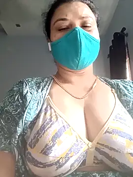 Snapshot of Tamil_Sivani chatting on December 2025 03:33:01 AM Tamil Sivani online show from December 2025 03:33:01 AM