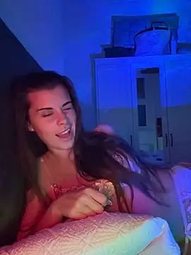 AlitaNova online show from September 2025 08:09:01 PM