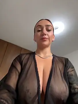 Ninabigtitied online show from May 2026 12:34:02 PM