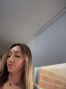 Ninabigtitied online show from May 2026 12:32:02 PM