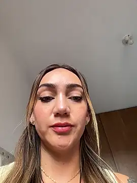 Ninabigtitied online show from May 2026 06:46:01 PM