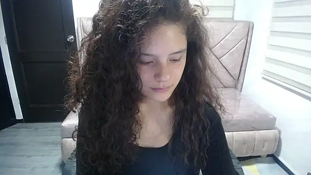 Velvet Moon V online show from October 2025 01:12:02 PM