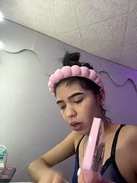  Alix 7 online show from September 2025 01:38:01 AM