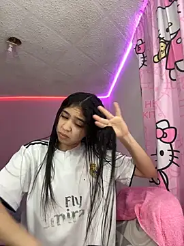  Alix 7 online show from October 2025 05:03:01 PM