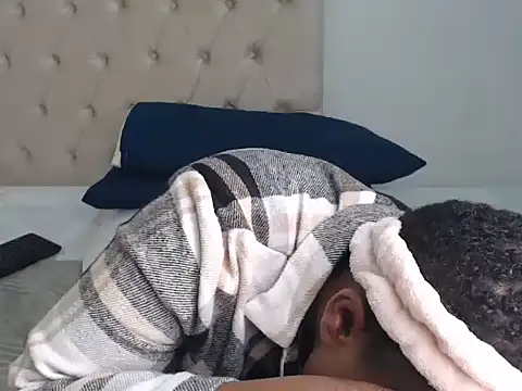 Snapshot of Lolly_Ramochele chatting on November 2025 09:14:01 PM Lolly Ramochele online show from November 2025 09:14:01 PM