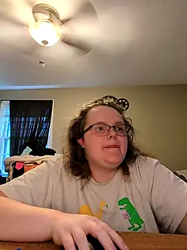 Snapshot of TheMistyPrice chatting on October 2025 02:25:02 PM TheMistyPrice online show from October 2025 02:25:02 PM