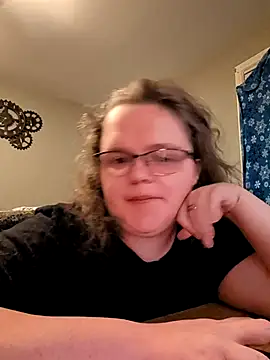 Snapshot of TheMistyPrice chatting on October 2025 11:21:01 AM TheMistyPrice online show from October 2025 11:21:01 AM