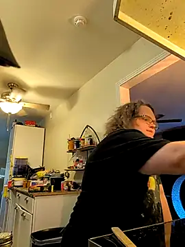 Snapshot of TheMistyPrice chatting on October 2025 10:09:02 PM TheMistyPrice online show from October 2025 10:09:02 PM