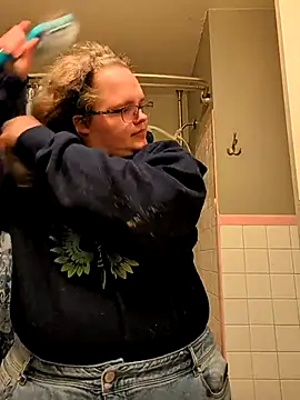 Snapshot of TheMistyPrice chatting on October 2025 11:09:01 AM TheMistyPrice online show from October 2025 11:09:01 AM