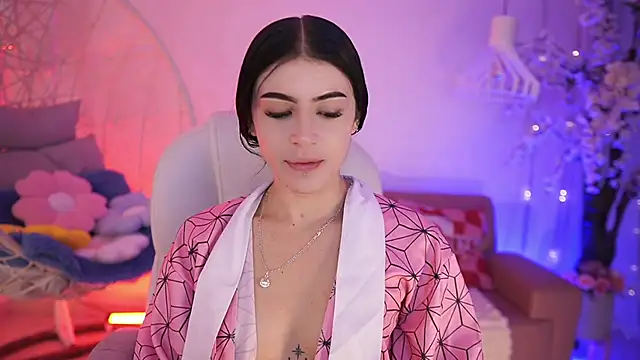 JadeSummerr online show from June 2026 11:44:02 AM