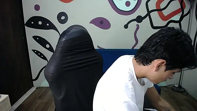 Luca vega online show from November 2025 04:50:01 PM