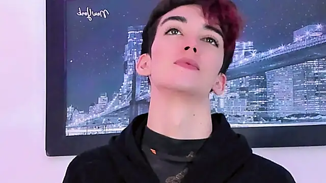 Baby FenixTS online show from June 2026 10:02:01 PM