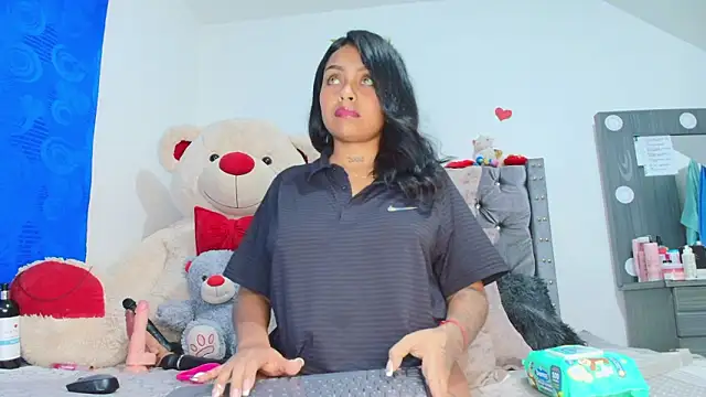 Snapshot of Melanyy_Miller chatting on February 2026 04:29:02 AM Melanyy Miller online show from February 2026 04:29:02 AM