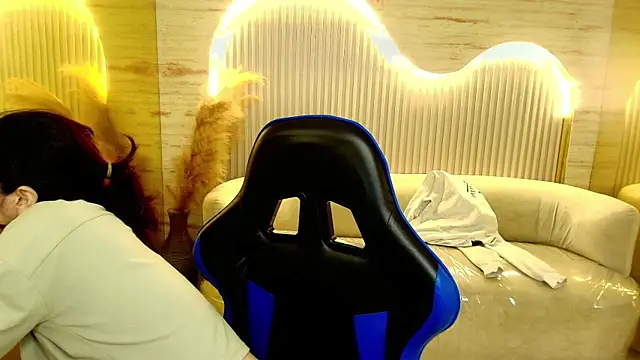 valentina r  online show from May 2026 03:12:01 AM
