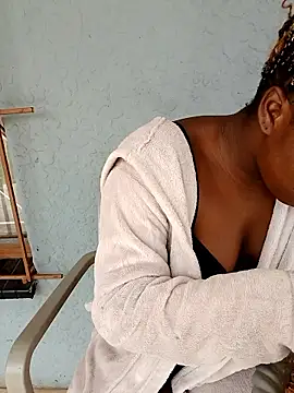 SweetHoney21  online show from January 2026 11:03:02 AM