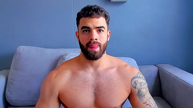 Paul Phoenix online show from October 2025 09:01:01 PM