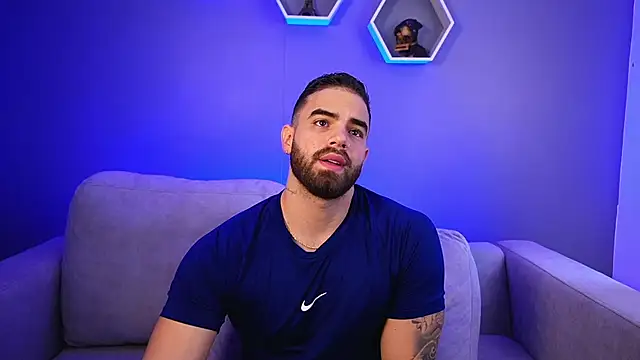 Paul Phoenix online show from January 2026 06:35:02 PM