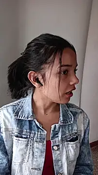 Snapshot of BelhaLawuo chatting on October 2025 05:12:02 PM BelhaLawuo online show from October 2025 05:12:02 PM