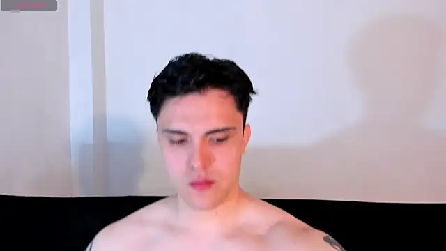 Snapshot of jasonxd9898 chatting on November 2025 02:10:01 AM jasonxd9898 online show from November 2025 02:10:01 AM