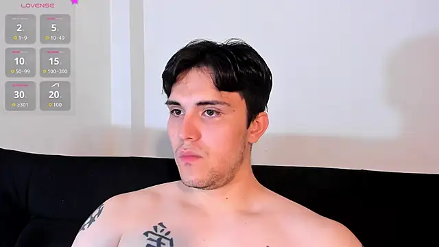 Snapshot of jasonxd9898 chatting on December 2025 01:45:01 AM jasonxd9898 online show from December 2025 01:45:01 AM