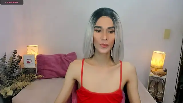 tsmokemachine online show from October 2025 05:47:01 PM