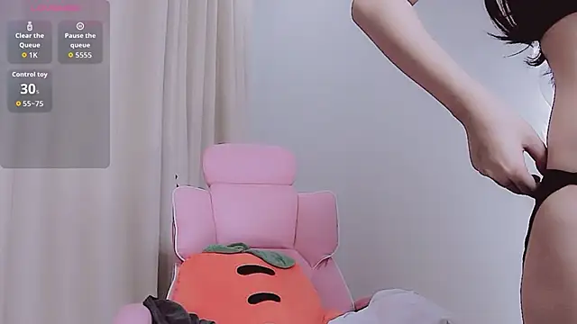 Miu-999 online show from October 2025 02:11:01 AM