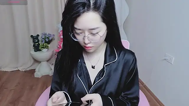 Miu-999 online show from December 2025 02:19:02 AM