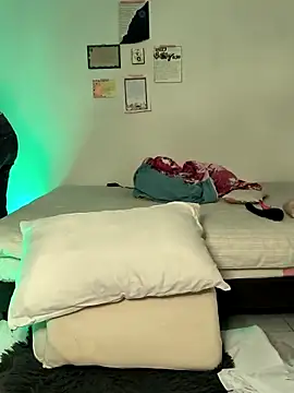 Stelleknoxxx online show from October 2025 09:48:02 PM