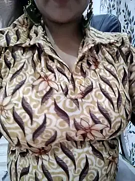 monika 555 online show from December 2025 08:07:02 PM