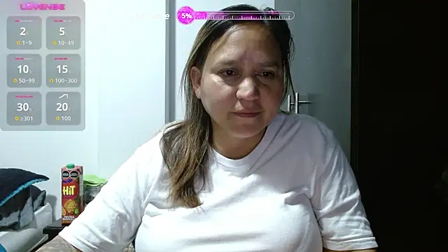 Snapshot of haashkyo chatting on September 2025 04:13:02 AM haashkyo online show from September 2025 04:13:02 AM