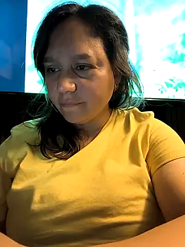 Snapshot of haashkyo chatting on November 2025 12:10:02 AM haashkyo online show from November 2025 12:10:02 AM