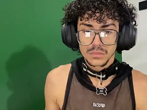 pup edan online show from July 2026 10:53:02 PM