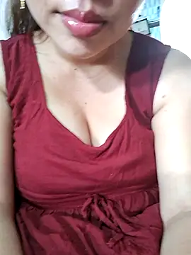 babyjunee12 online show from February 2026 06:41:02 AM