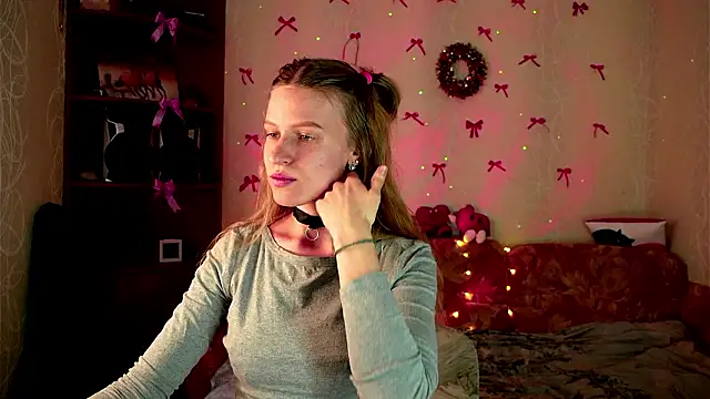 Snapshot of Luntryy chatting on March 2026 10:07:02 AM Luntryy online show from March 2026 10:07:02 AM