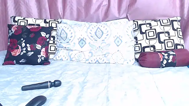 Snapshot of HoneyDripz_94 chatting on November 2025 01:11:02 PM HoneyDripz 94 online show from November 2025 01:11:02 PM