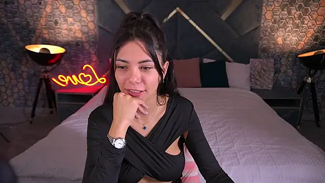 Snapshot of OnlyXxandra chatting on October 2025 01:34:02 PM OnlyXxandra online show from October 2025 01:34:02 PM