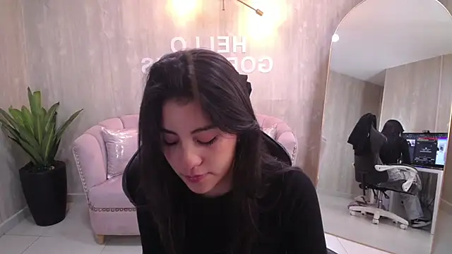 Zoe Blaze A online show from September 2025 01:01:01 PM