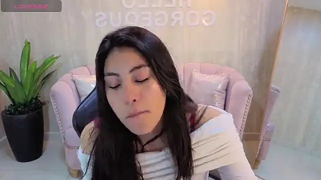 Zoe Blaze A online show from October 2025 12:26:02 PM