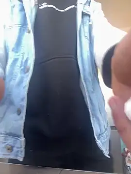 Snapshot of Yasar-Xxxl chatting on February 2026 03:31:01 PM Yasar-Xxxl online show from February 2026 03:31:01 PM