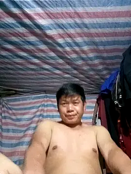 DungLuongg online show from March 2026 01:48:01 PM