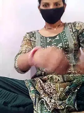 poojam93 online show from October 2025 01:50:02 AM